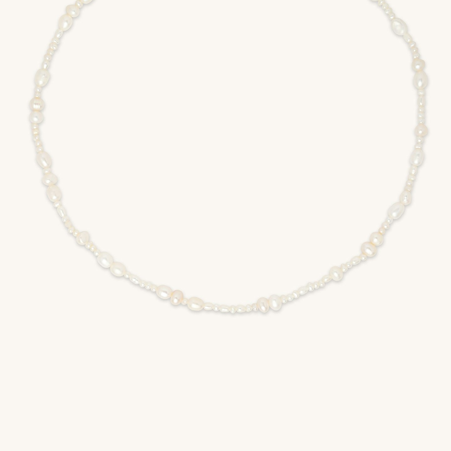 Astrid & Miyu, Serenity Pearl Beaded Necklace In Gold