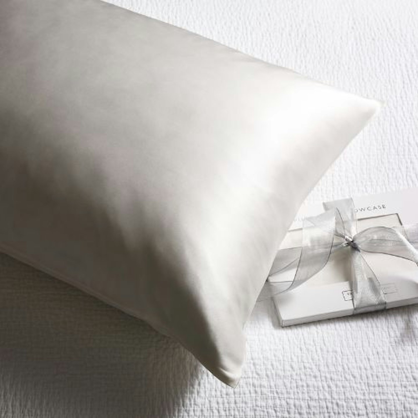 The White Company Silk Hair & Skin Beauty Pillowcase