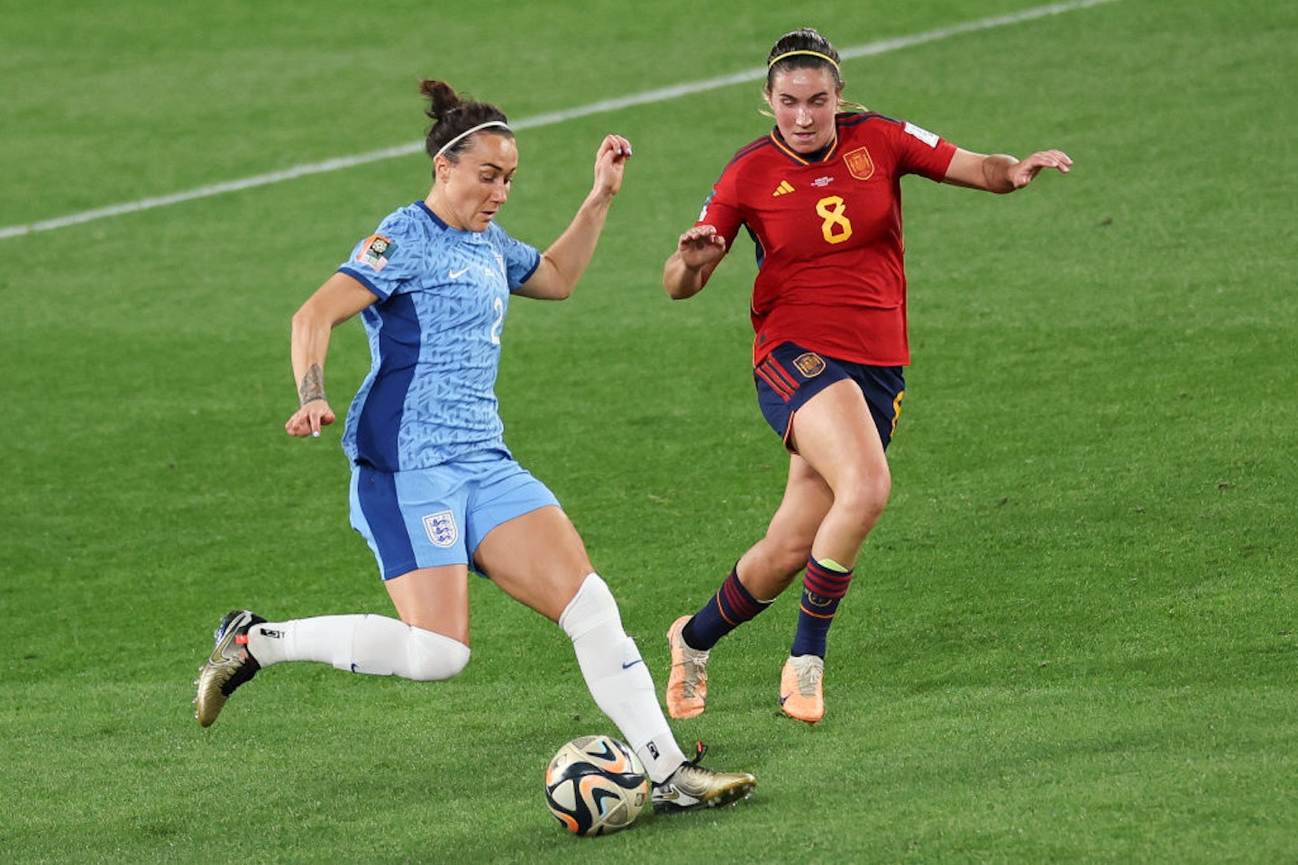 Lucy Bronze playing against Spain in the 2023 World Cup Final