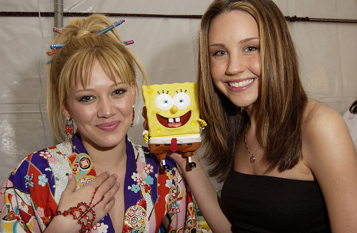 Hilary Duff and Amanda Bynes with Sponge Bob Square Pants (Photo by Jeff Vespa/WireImage)