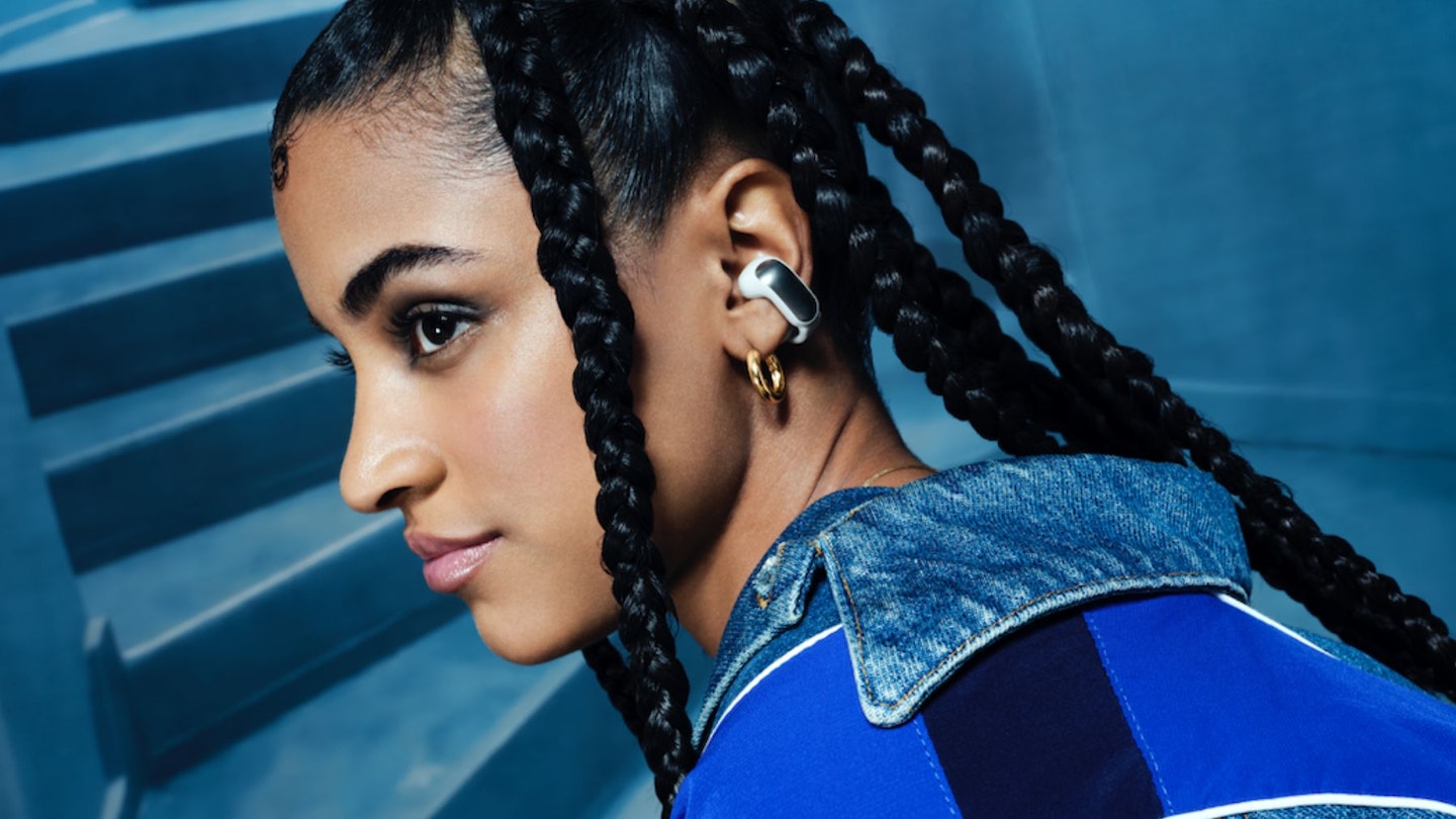 These Bose Earphones Look Exactly Like Jewellery