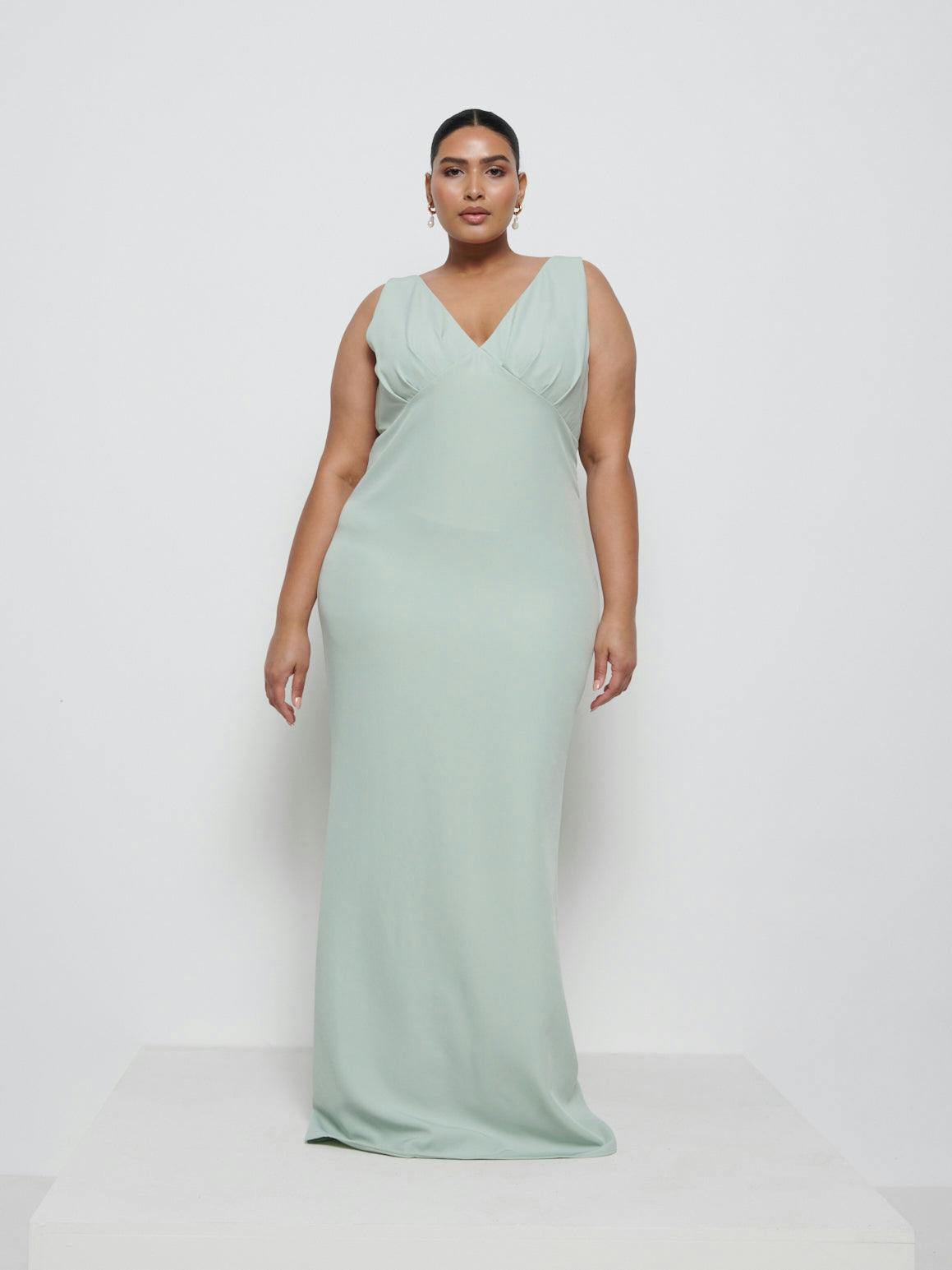 Curve bridesmaid dresses outlet uk