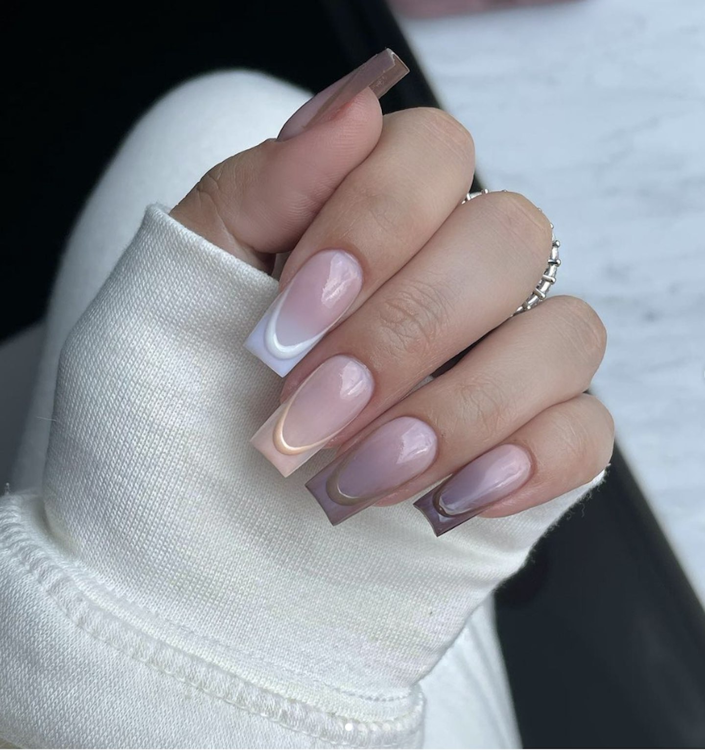 nails