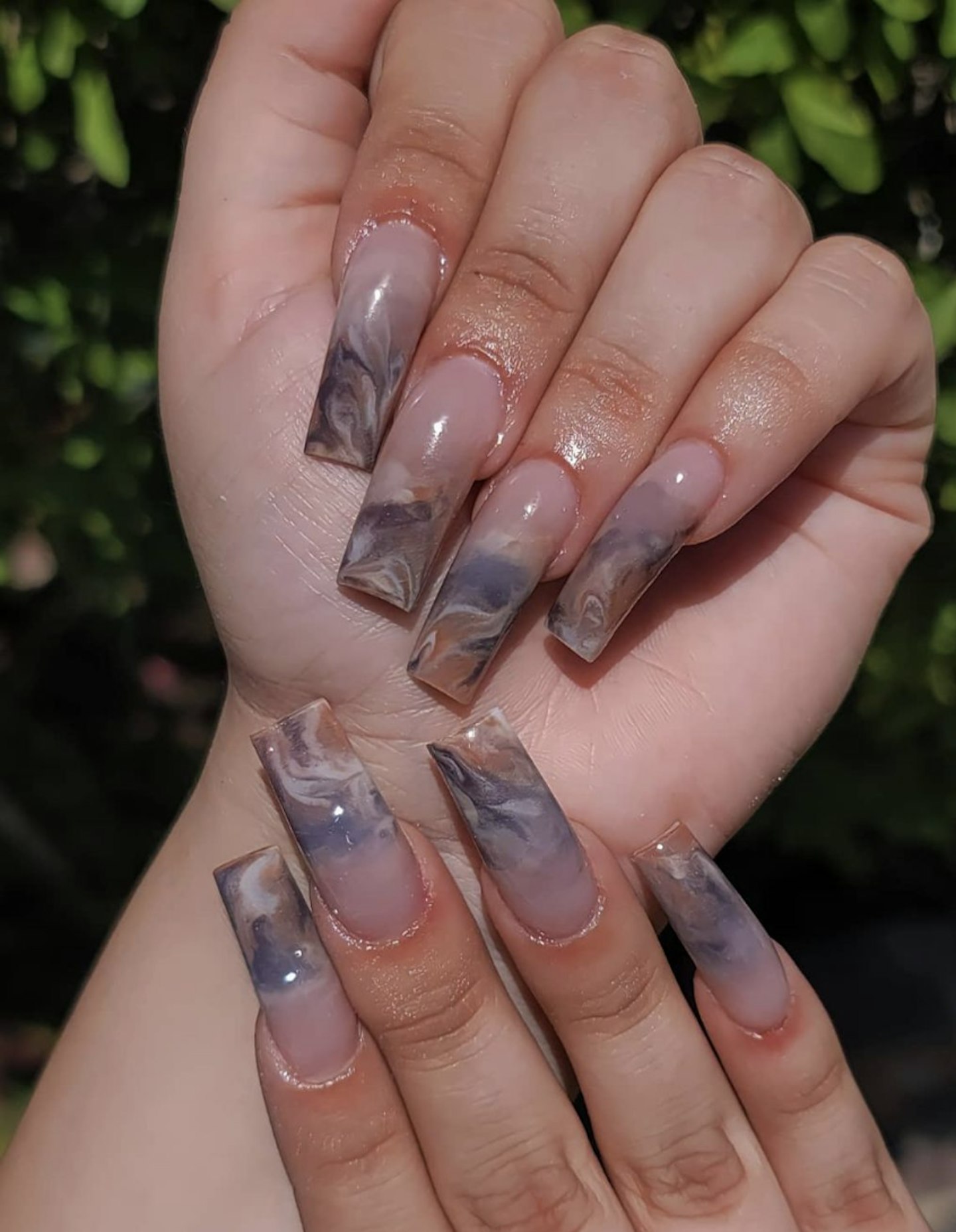 nails