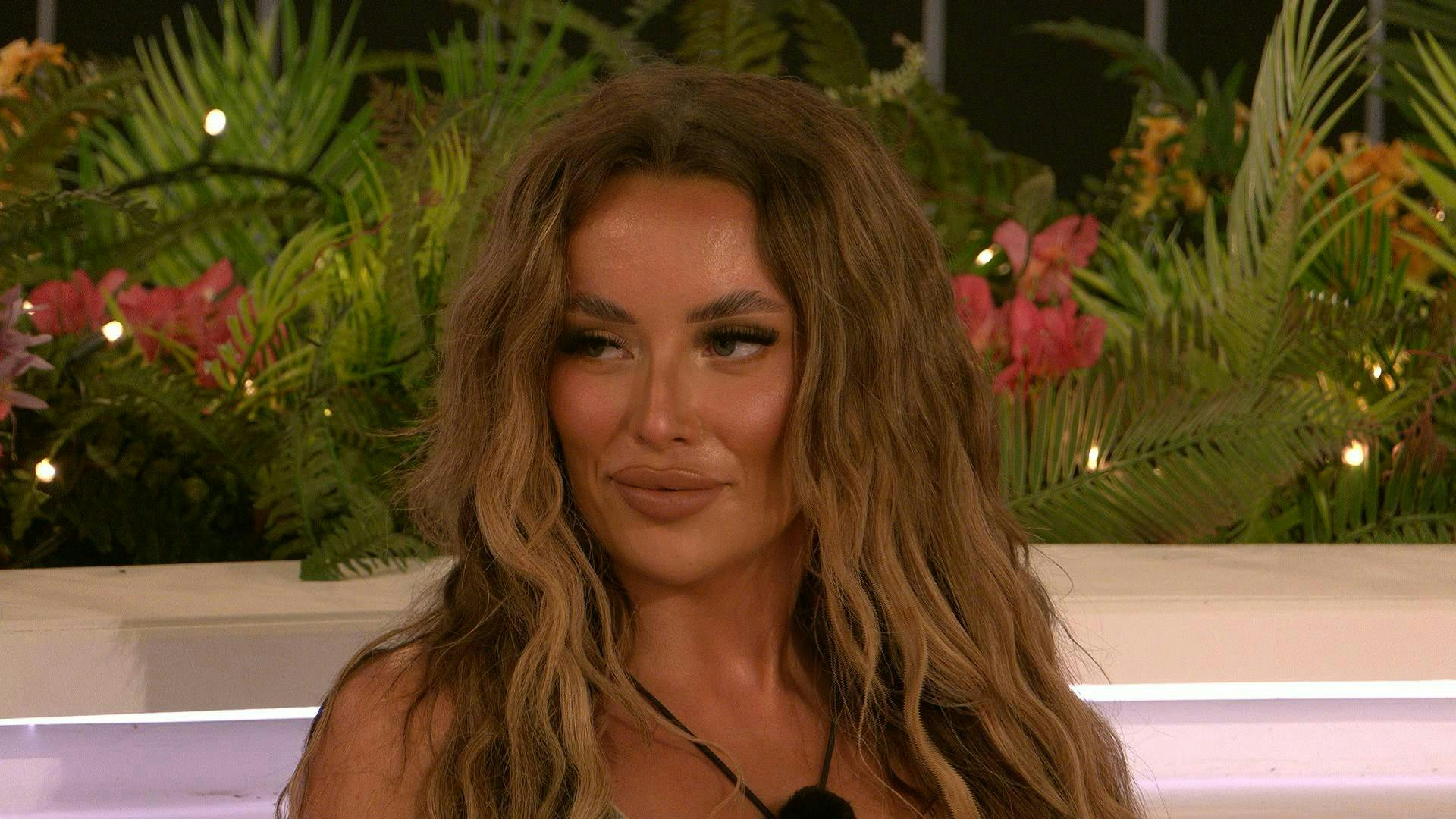 Love Island Harriett Blackmore Opens Up About Filler