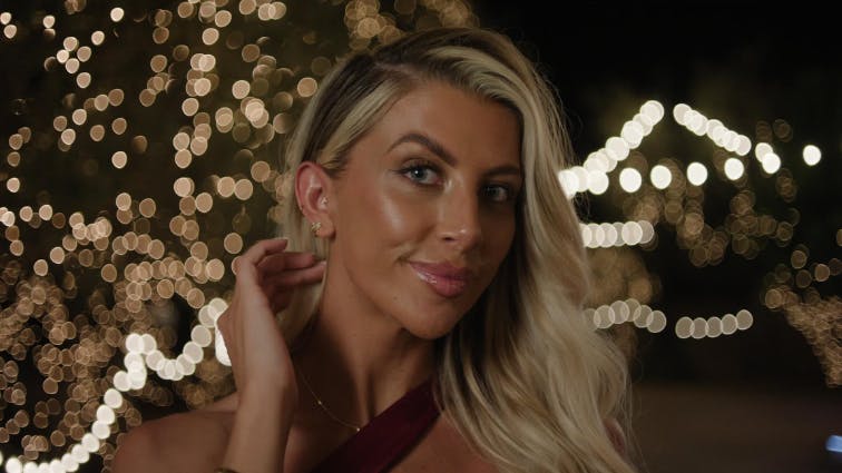 Who Is Love Island's New Bombshell, Lolly Hart?