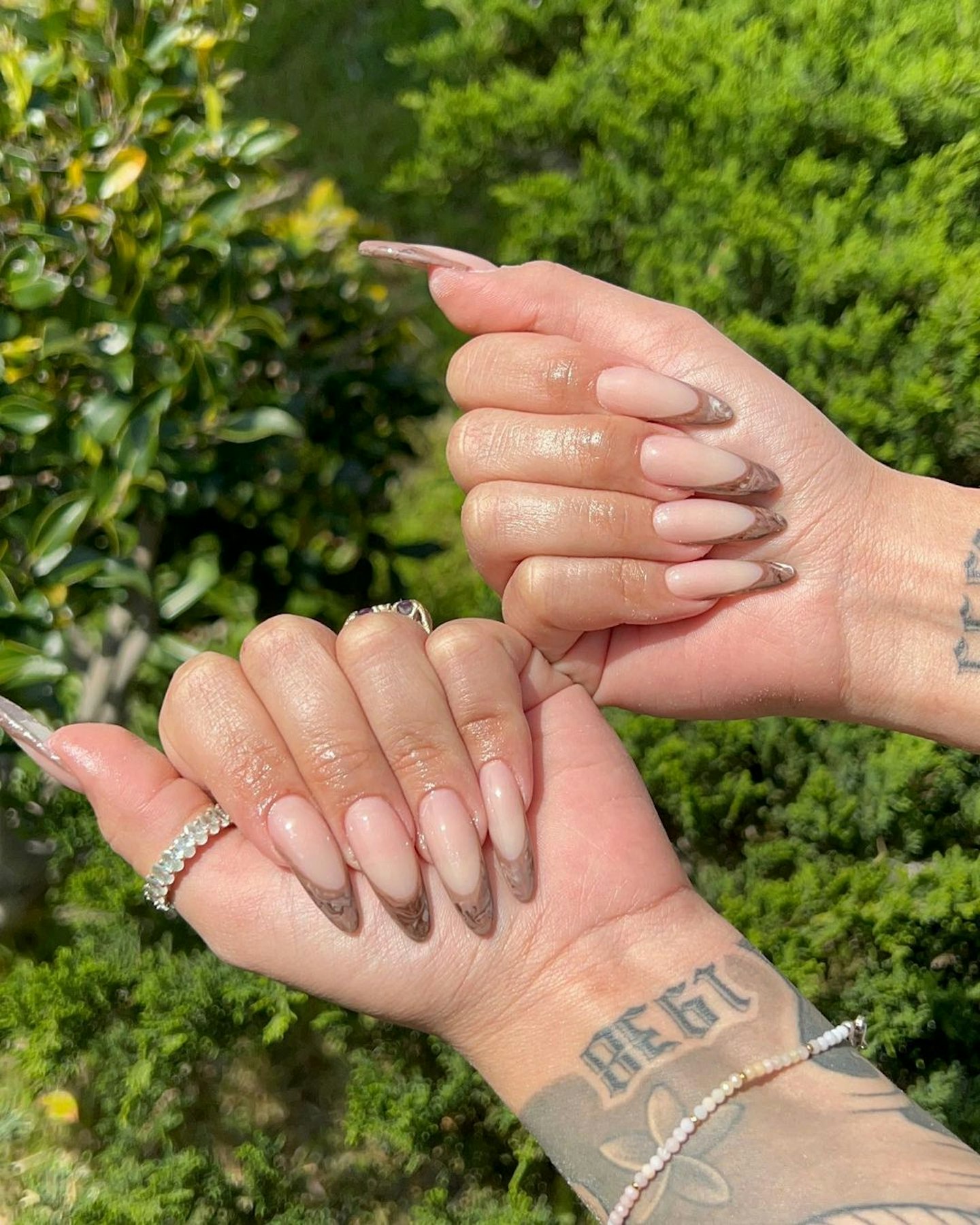 nails