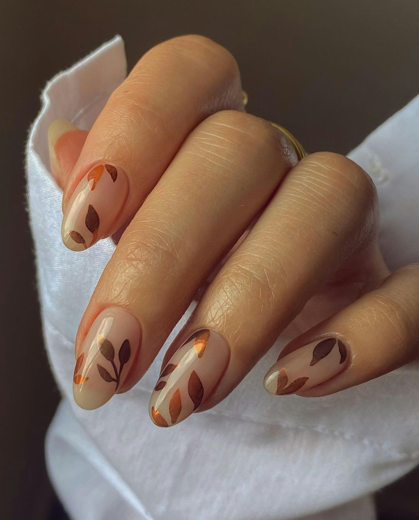 nails