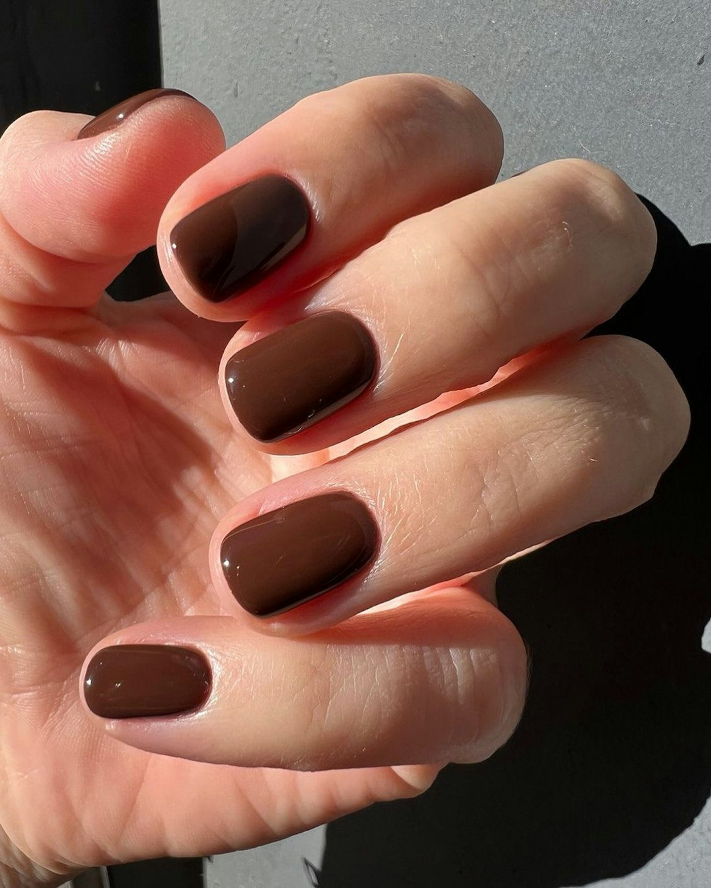 nails