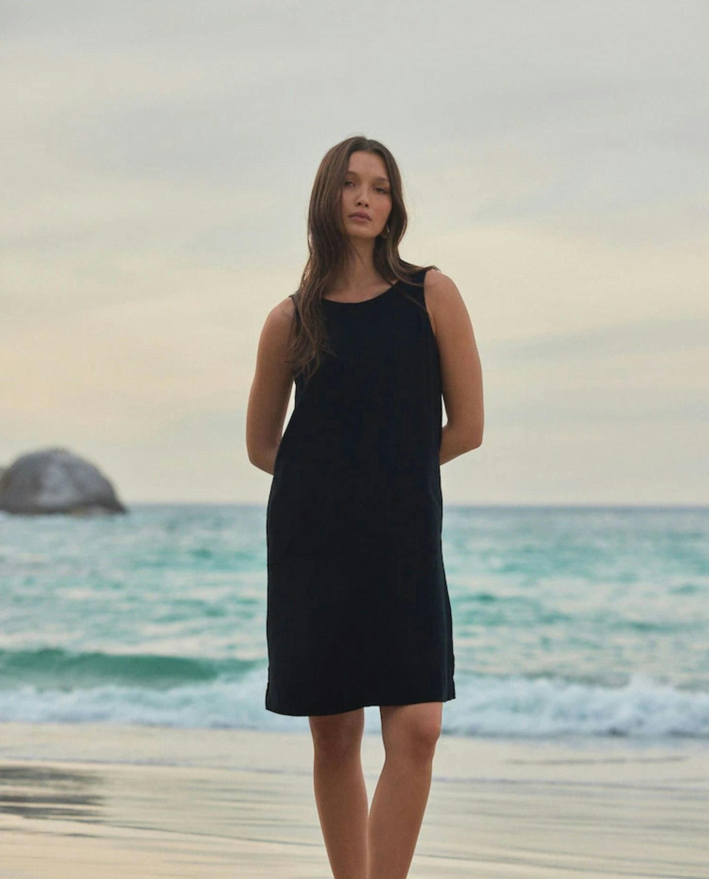 Black Scoop Back Mini Shift Dress With Linen