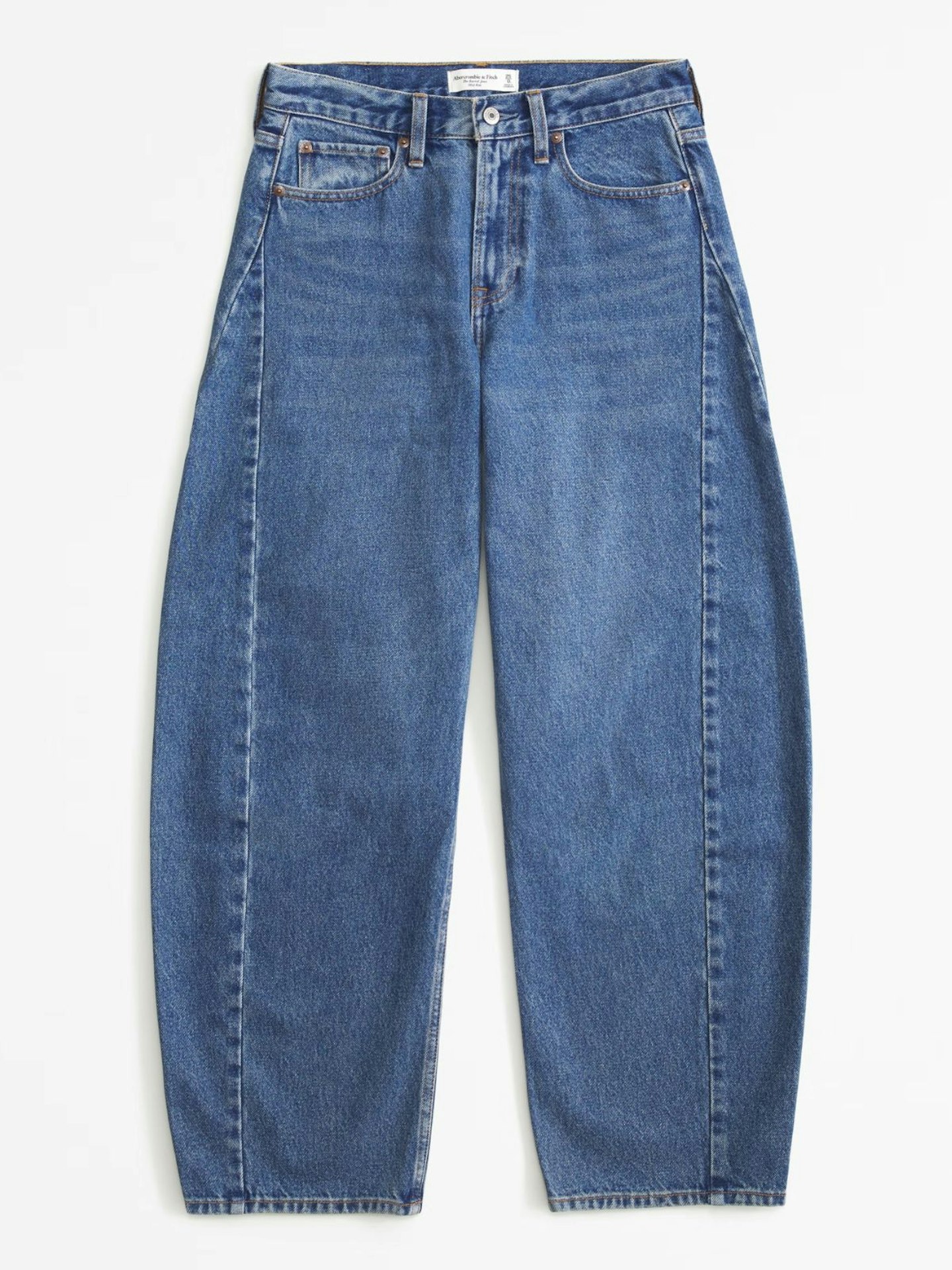 Mid Rise Barrel Jean