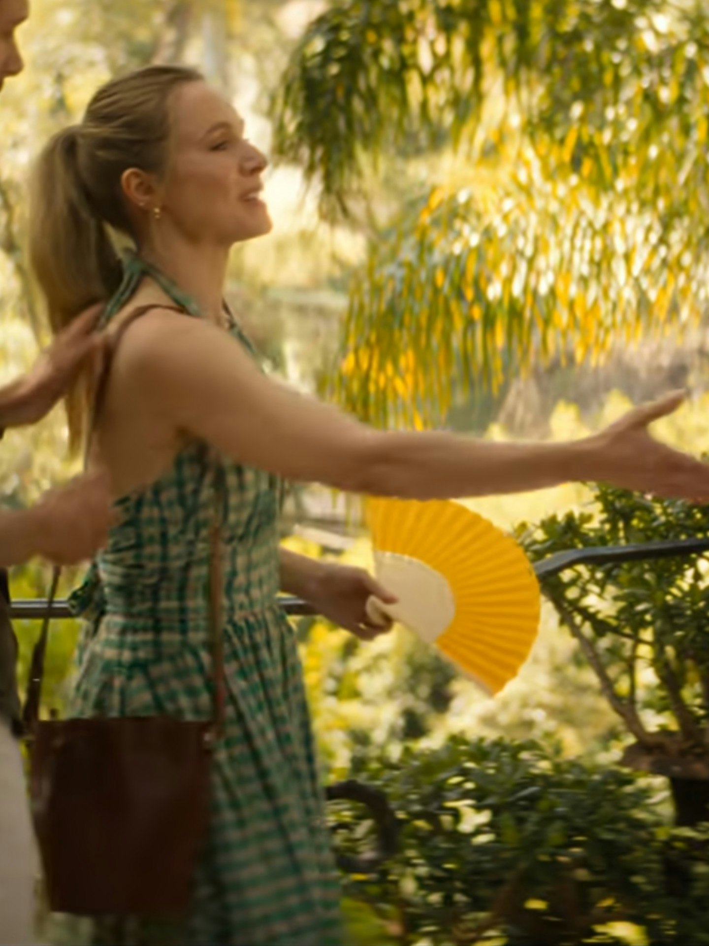 kristen bell as joanne in nobody wants this season 3 outfits