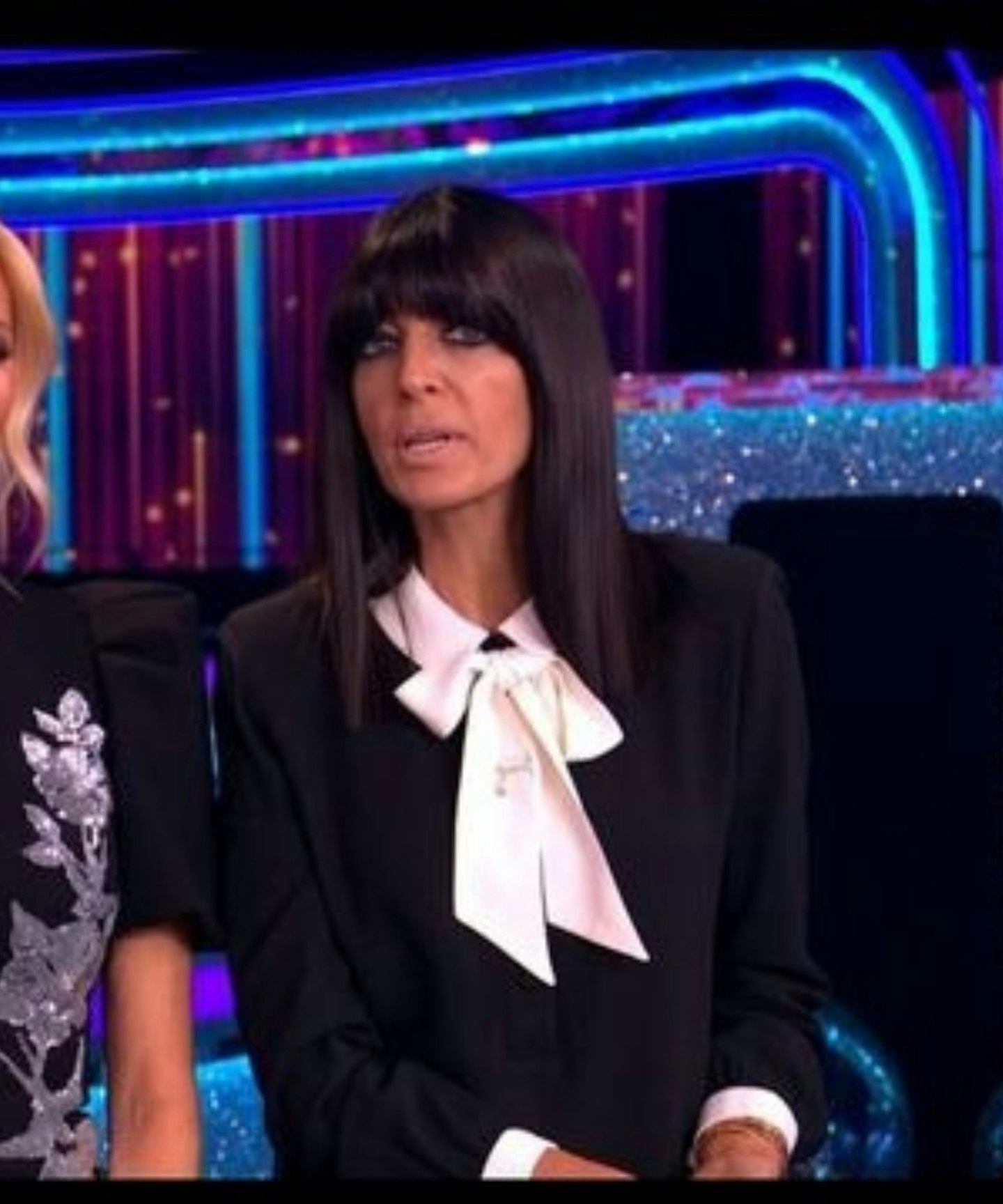 strictly-claudia-black-white-blouse-1