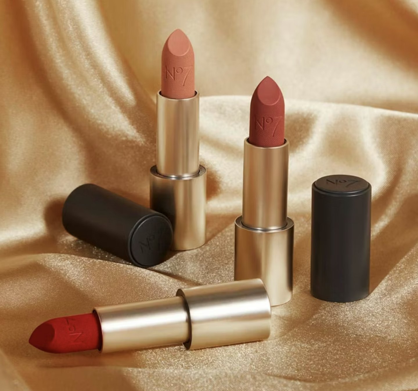 No7 lipstick