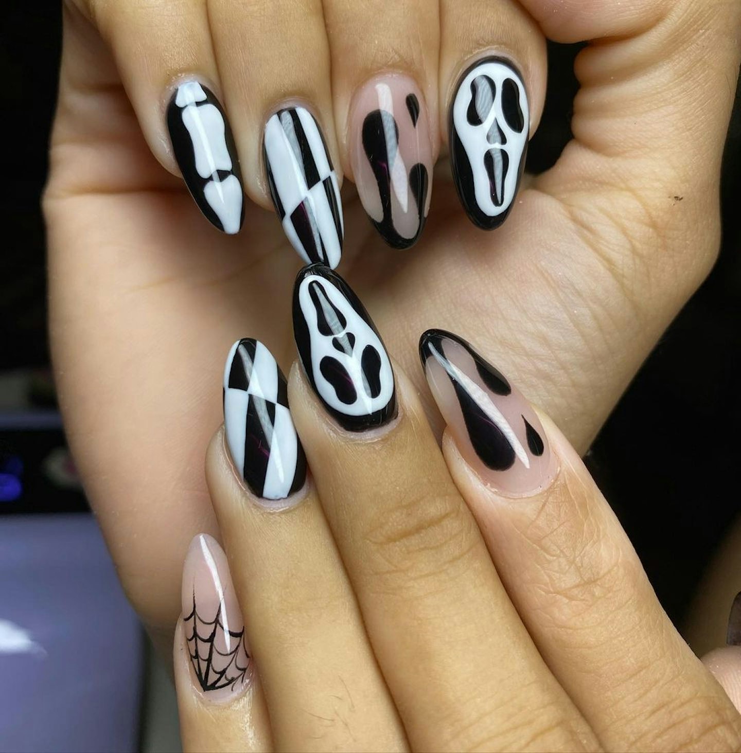 Scream Halloween Nails