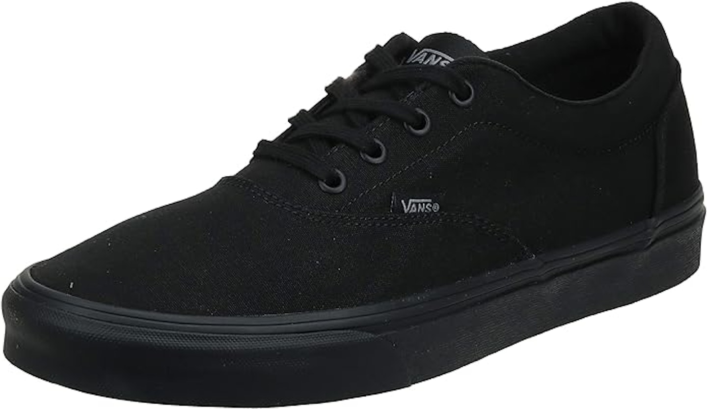 vans black trainers 