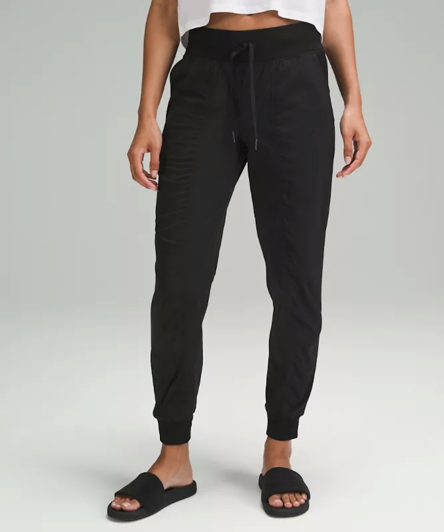 lululemon joggers 