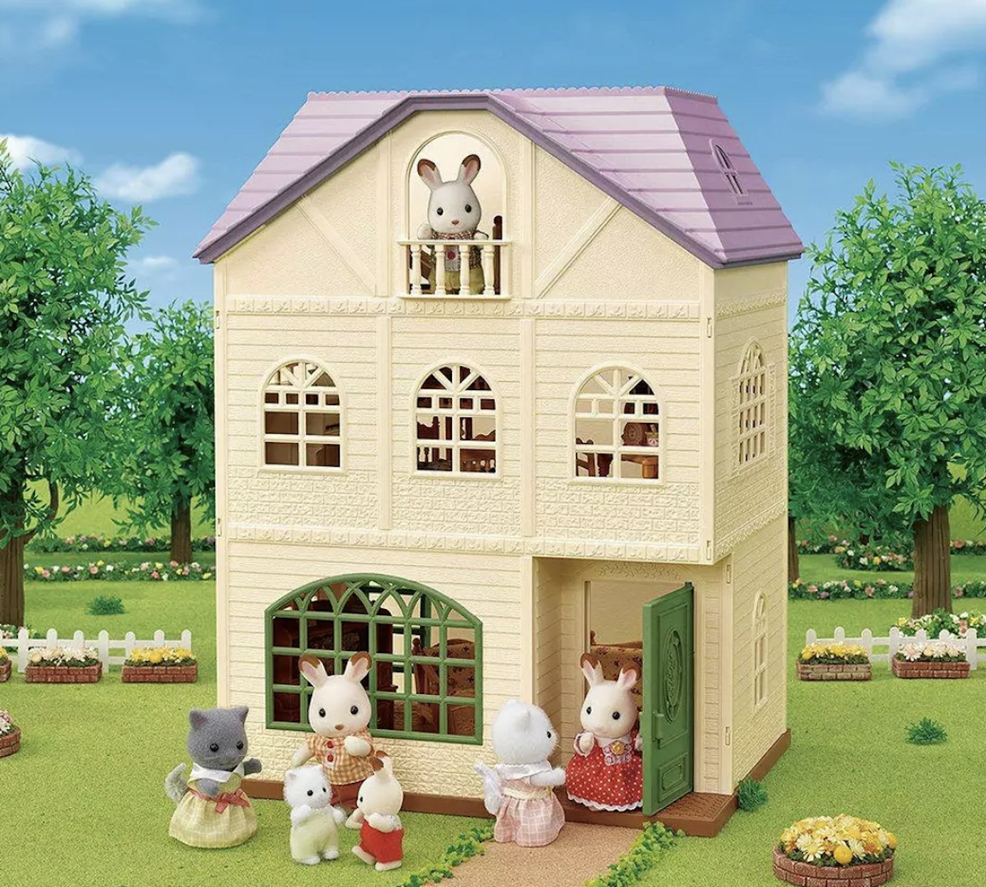 Sylvanian Families Wisteria Terrace Gift Set 