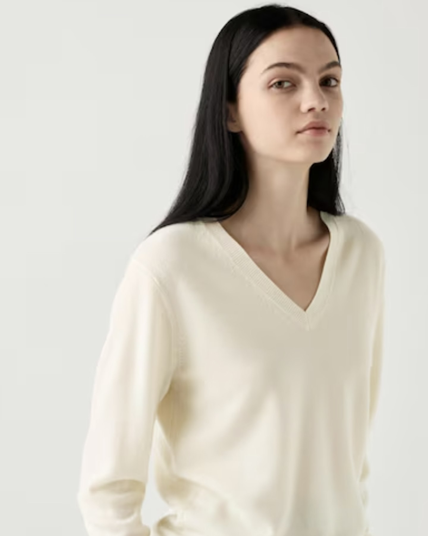 Uniqlo cream jumper black friday sale