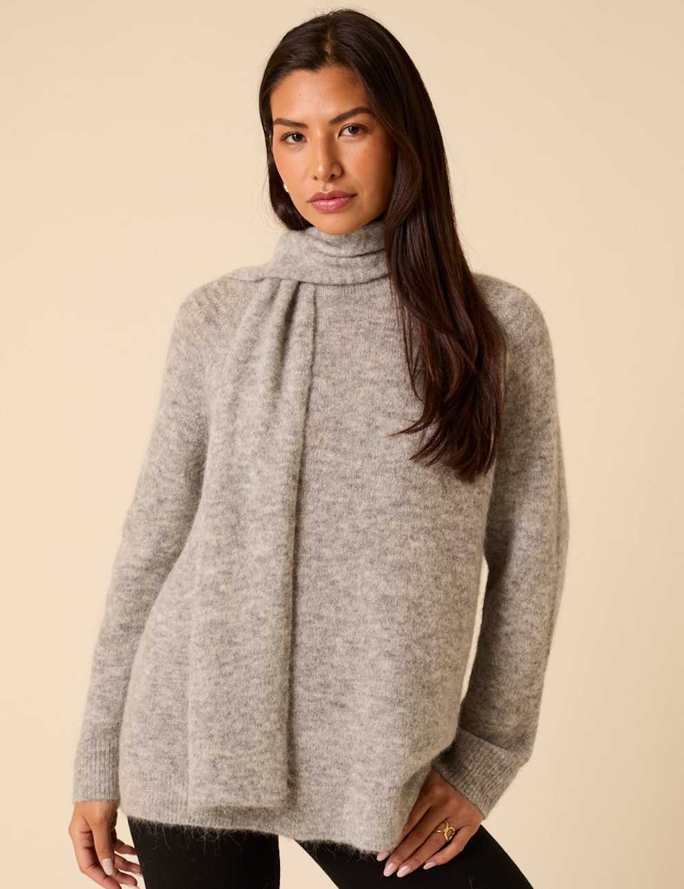 10-best-scarf-jumpers-for-a-stylish-winter-wardrobe