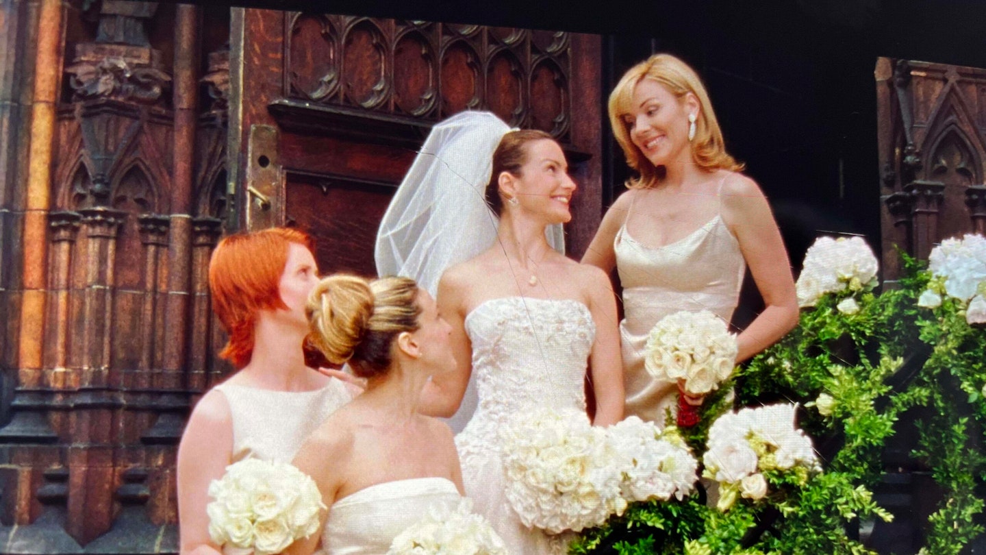SJP Hated A Dress So Much She Cut It Up On Sex And The City SJP Hated A Dress So Much She Cut It Up On Sex And The City