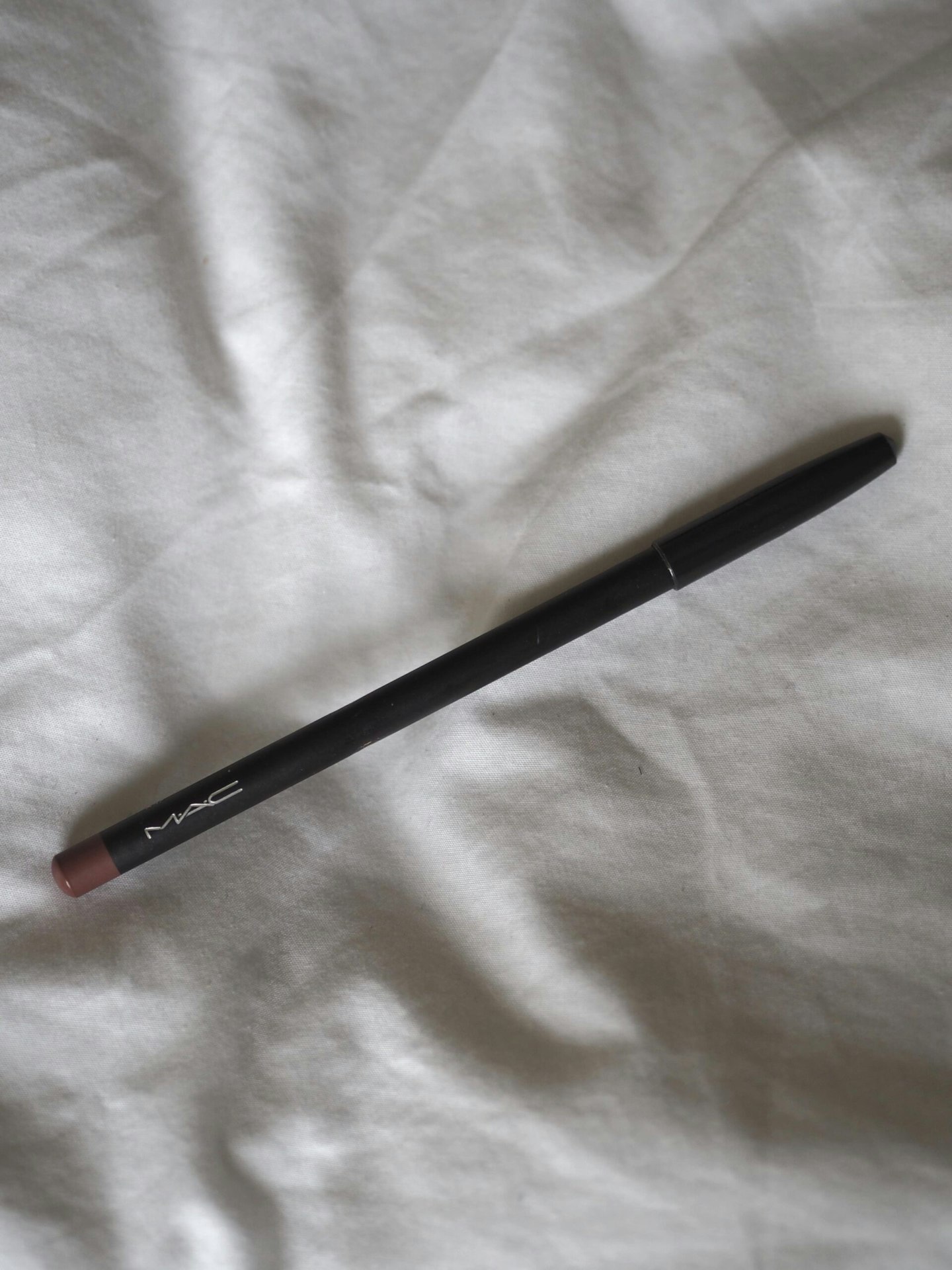 MAC Lip Pencil in Whirl