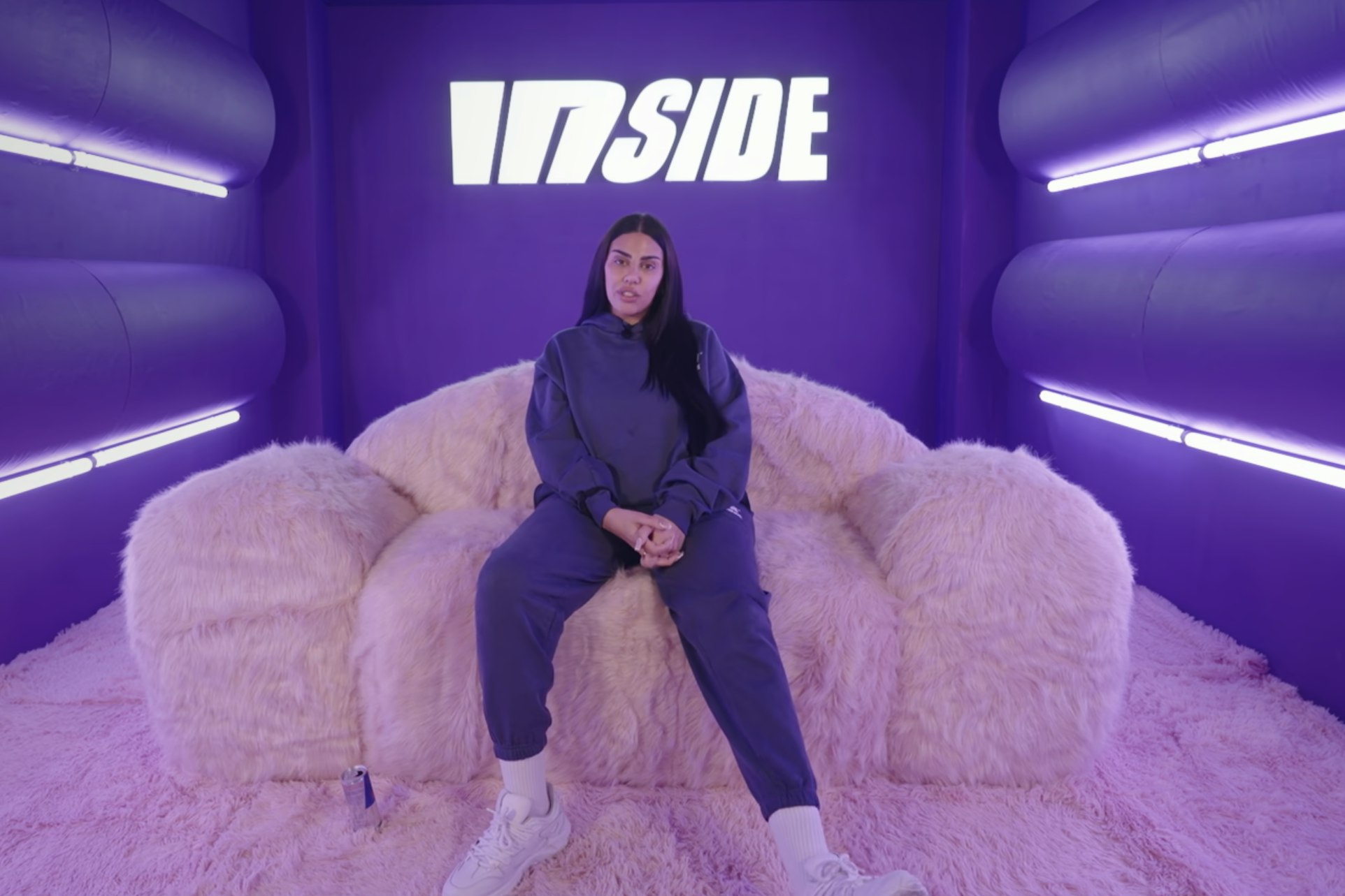 Mandi Vakili starring on Netflix Inside