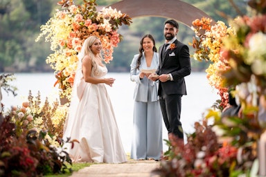 Adrian y Awhina en Married At First Sight Australia