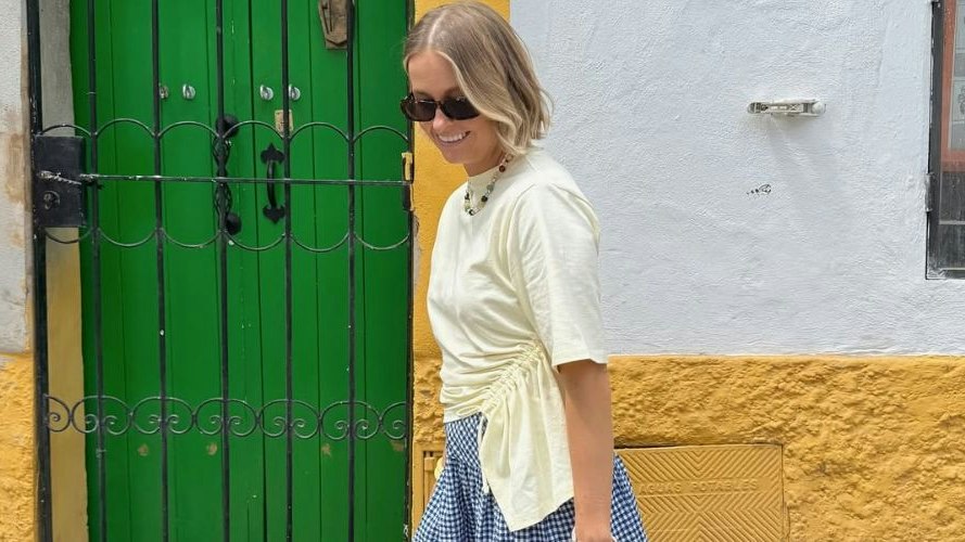 Fashion People Are Swapping Linen Trousers For This Uniqlo Skirt