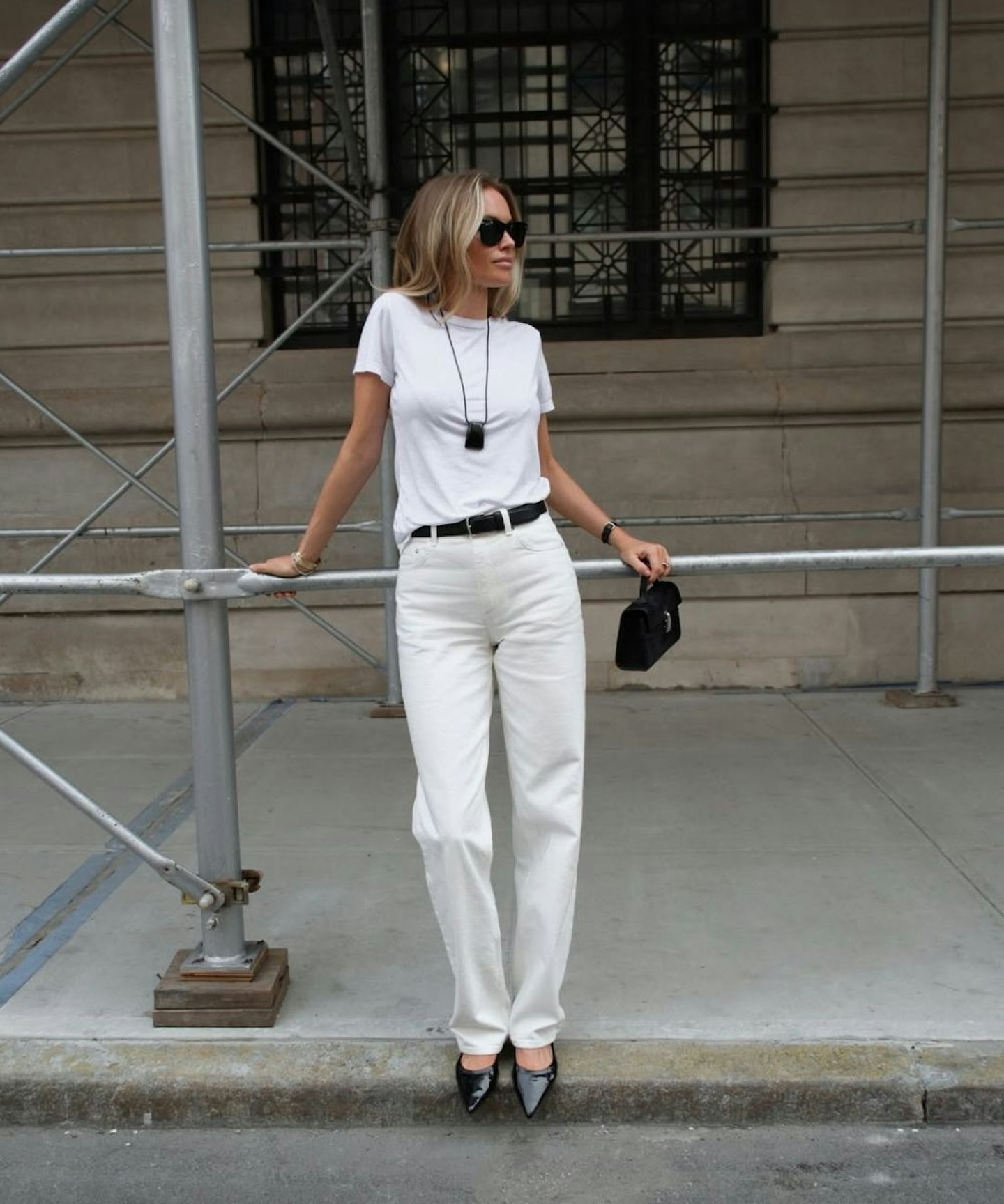 aligne white jeans