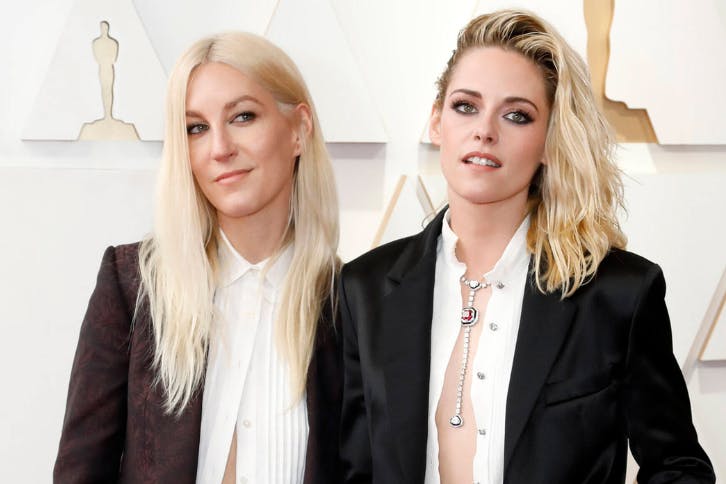 Kristen Stewart Marries Dylan Meyer At A Mexican Restaurant