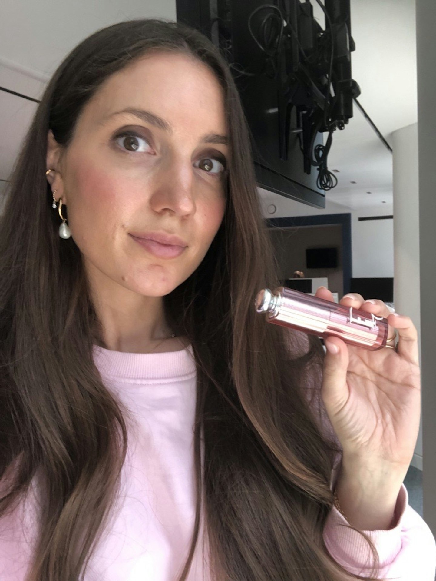 Health and beauty director, Annie Vischer, using the Rosy Glow Stick