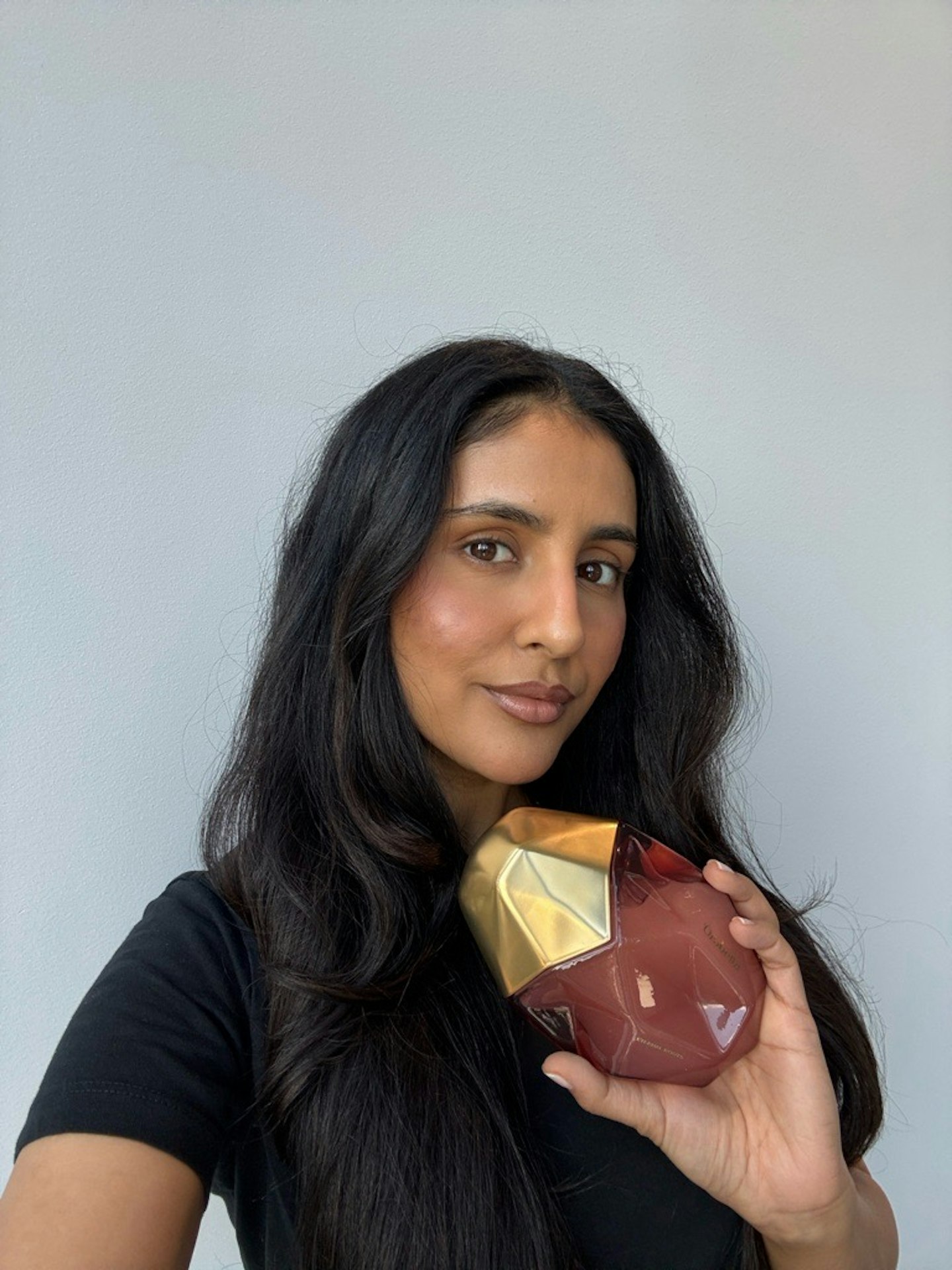 Sameeha Shaikh, beauty writer, testing the new Orebella Eternal Roots