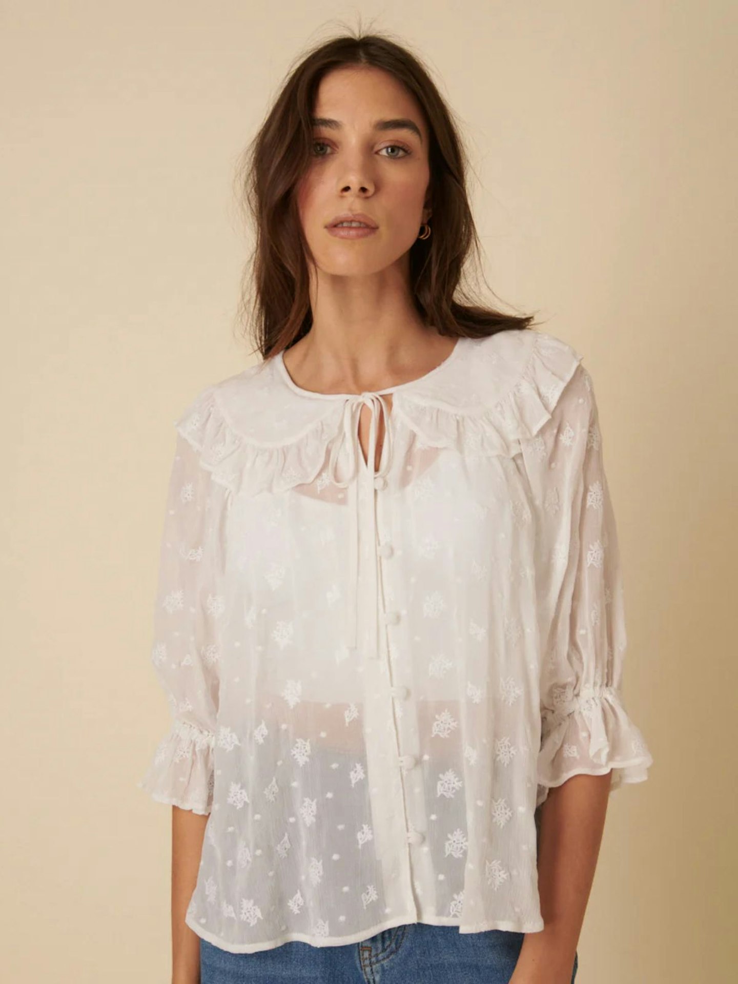Nobody's Child, White Frill Collar Floral Embroidered Blouse