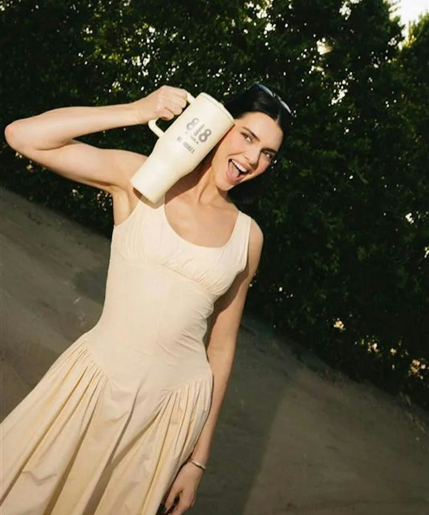 Kendall jenner butter yellow dress
