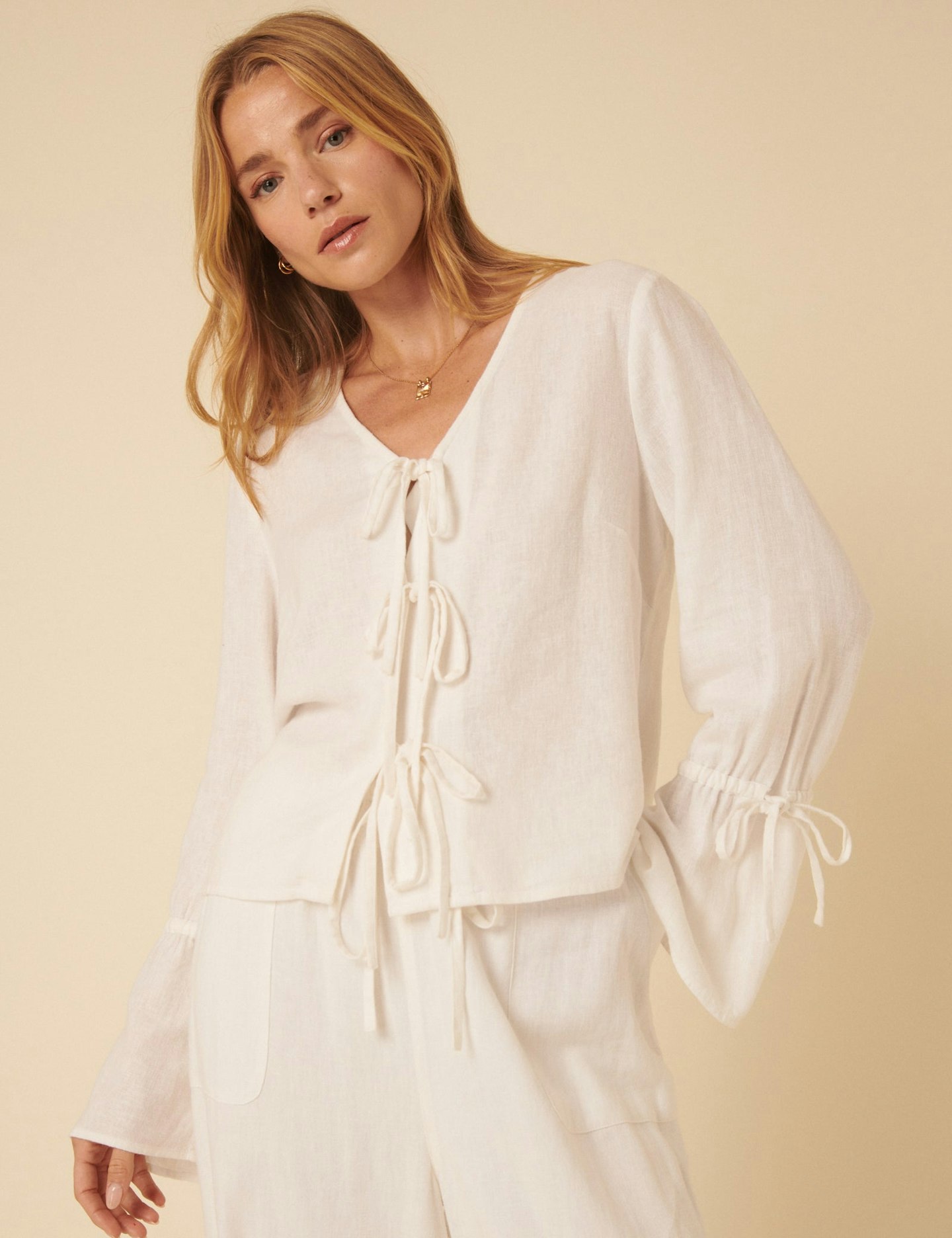 Nobody's Child, White Linen-Blend Tie Front Shirt
