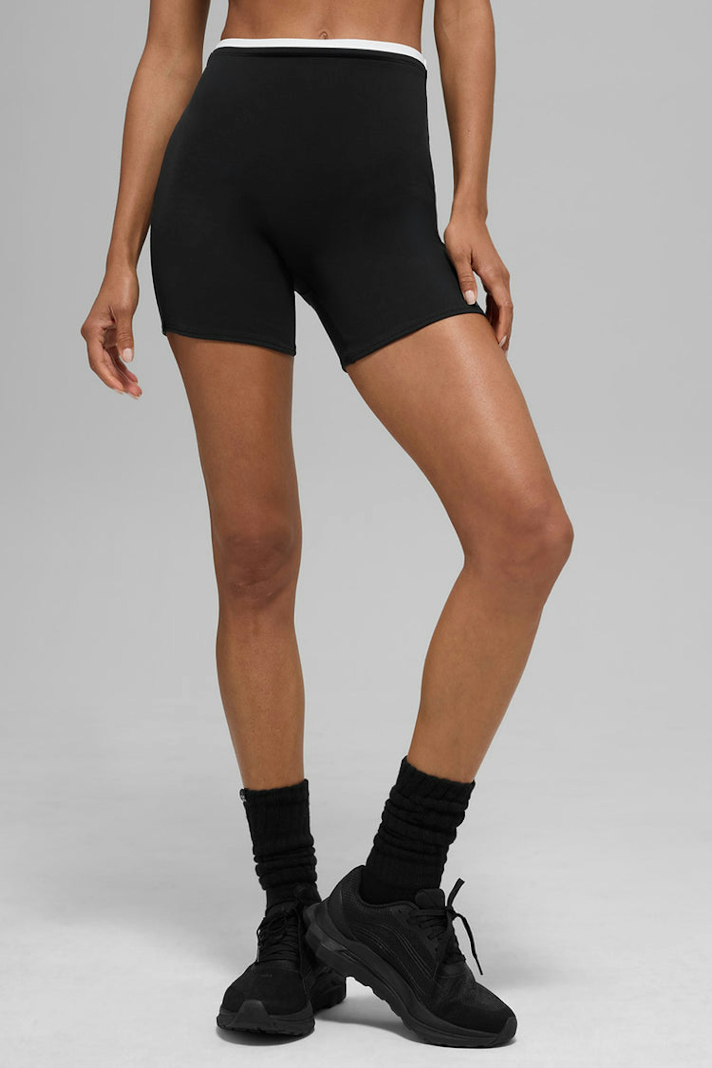 alo yoga Airbrush Double Up Shorts