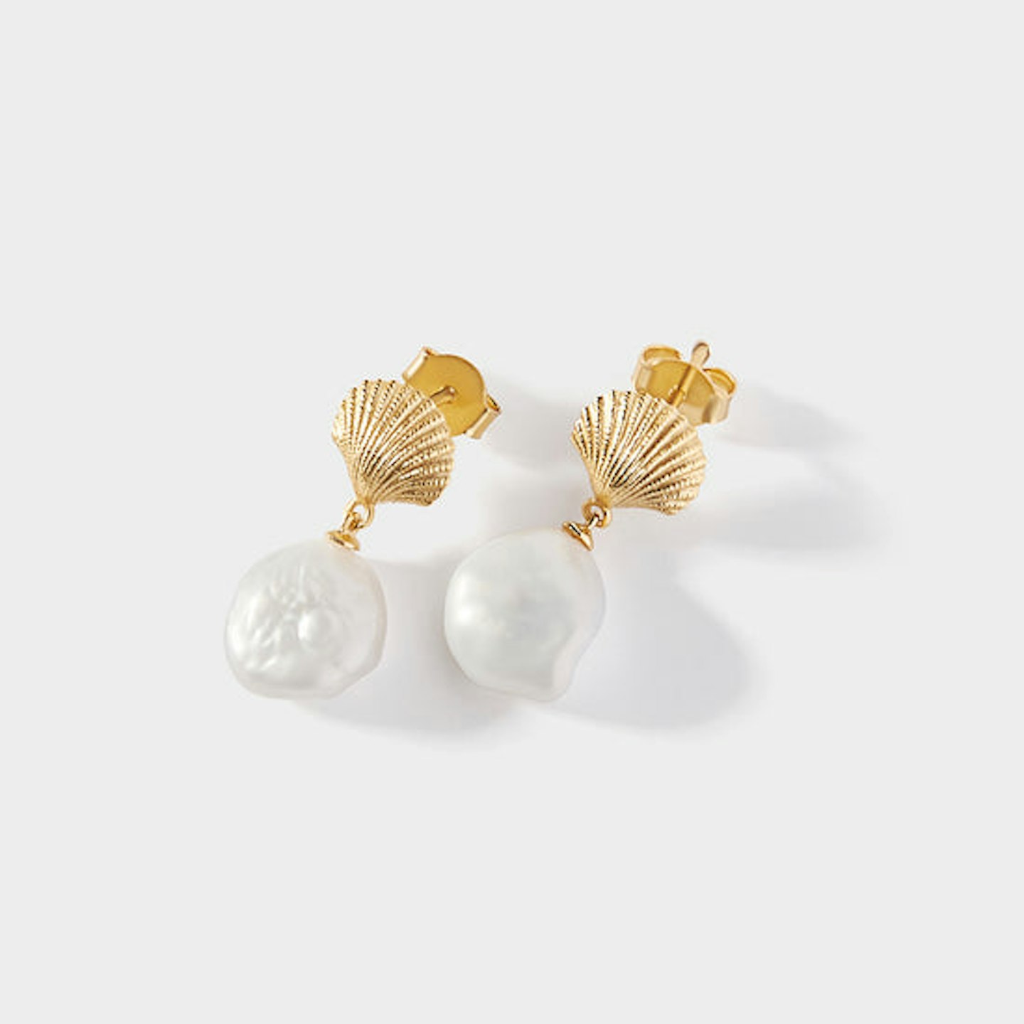 Edge Of Ember, Ocean Shell Earrings
