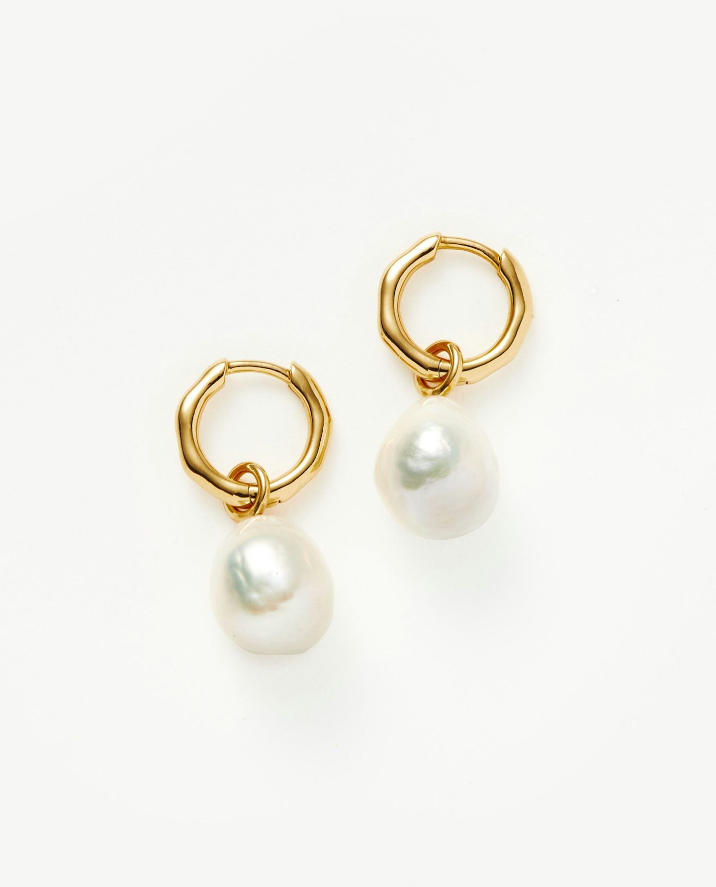 Missoma, Pearl Drop Mini Earrings