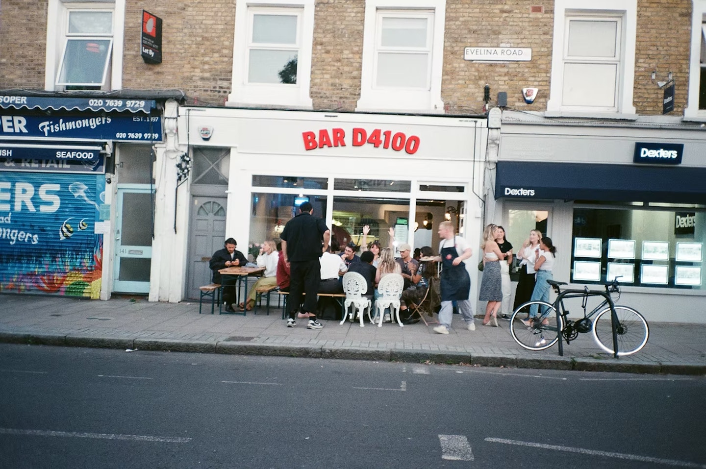 Bar D4100