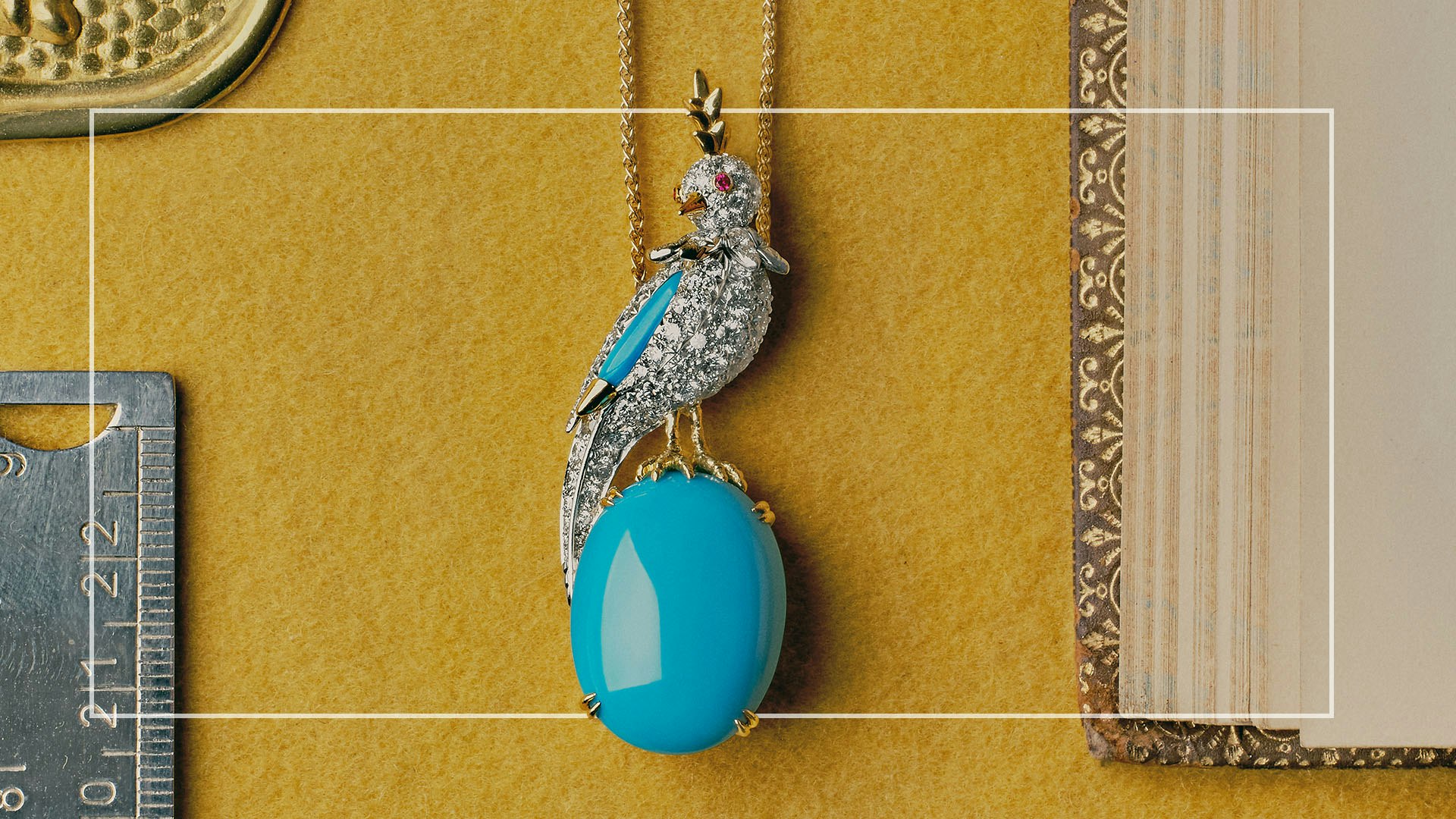 Der Himmel ist die Grenze: Einblicke in Tiffanys neue „Bird On A ...