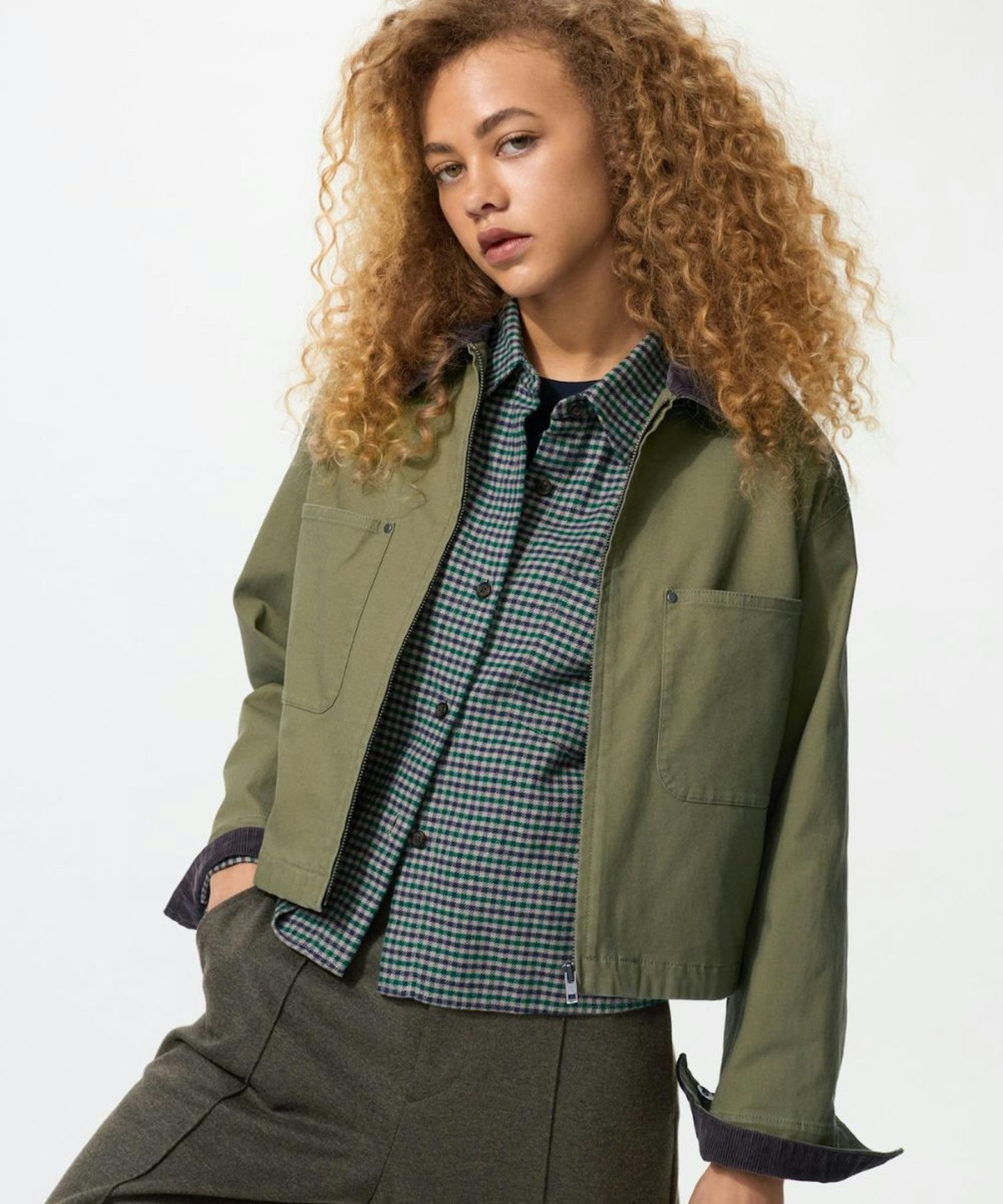 uniqlo Zip-Up Short Jacket in Olive