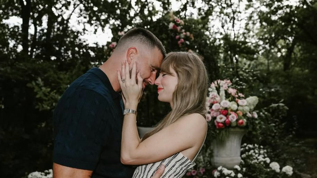 Wie hat Travis Kelce Taylor Swift einen Heiratsantrag gemacht?