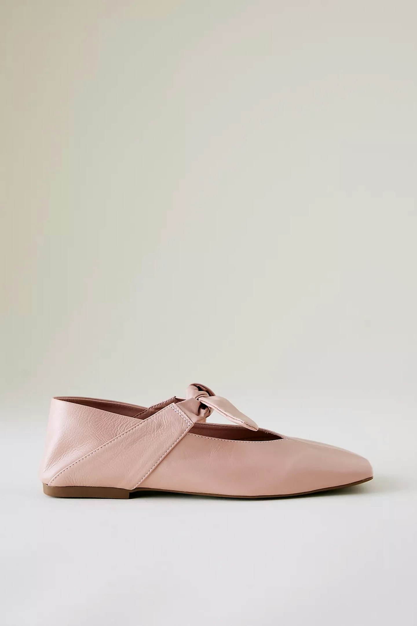 Anthropologie, Vicenza Bow Mary Jane Flats