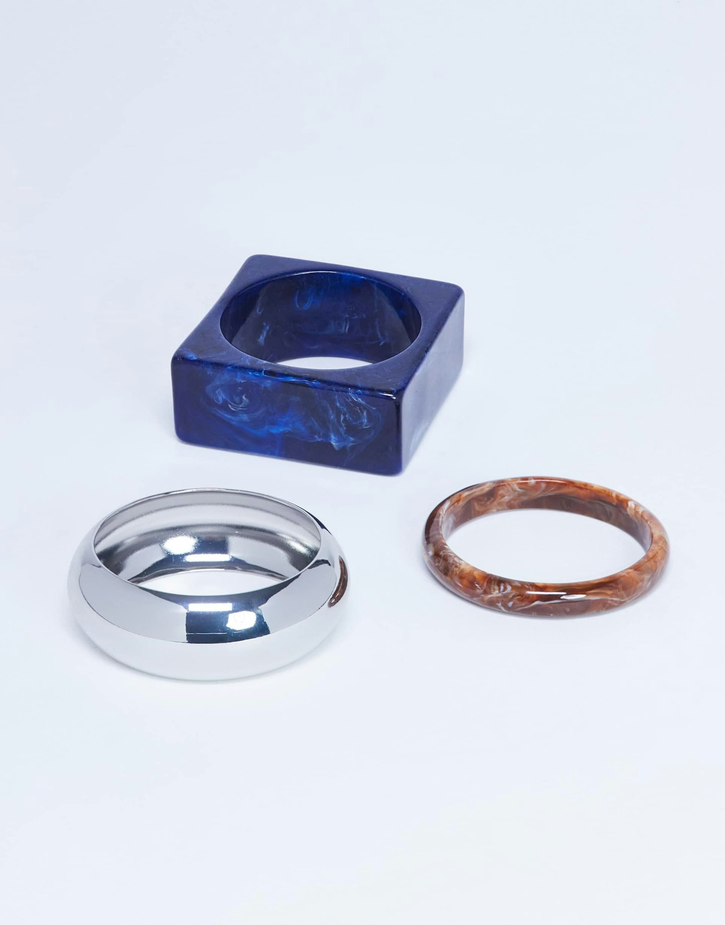 Topshop, Blanks 3 Pack Bangles in Wood, Silver & Blue