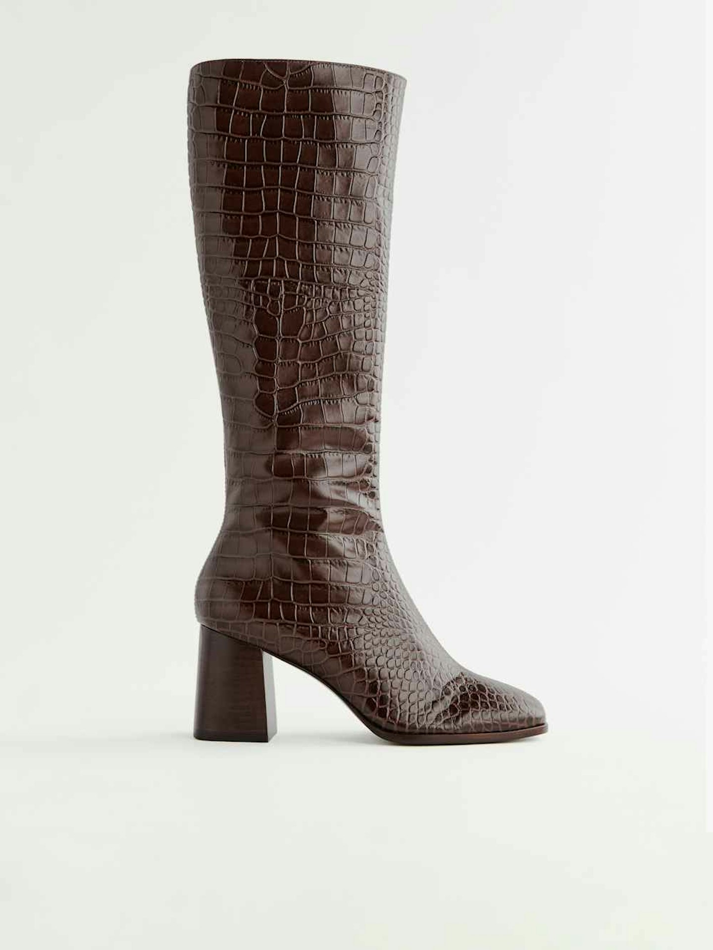 Emily Ratajkowski’s Nylah Knee Boots