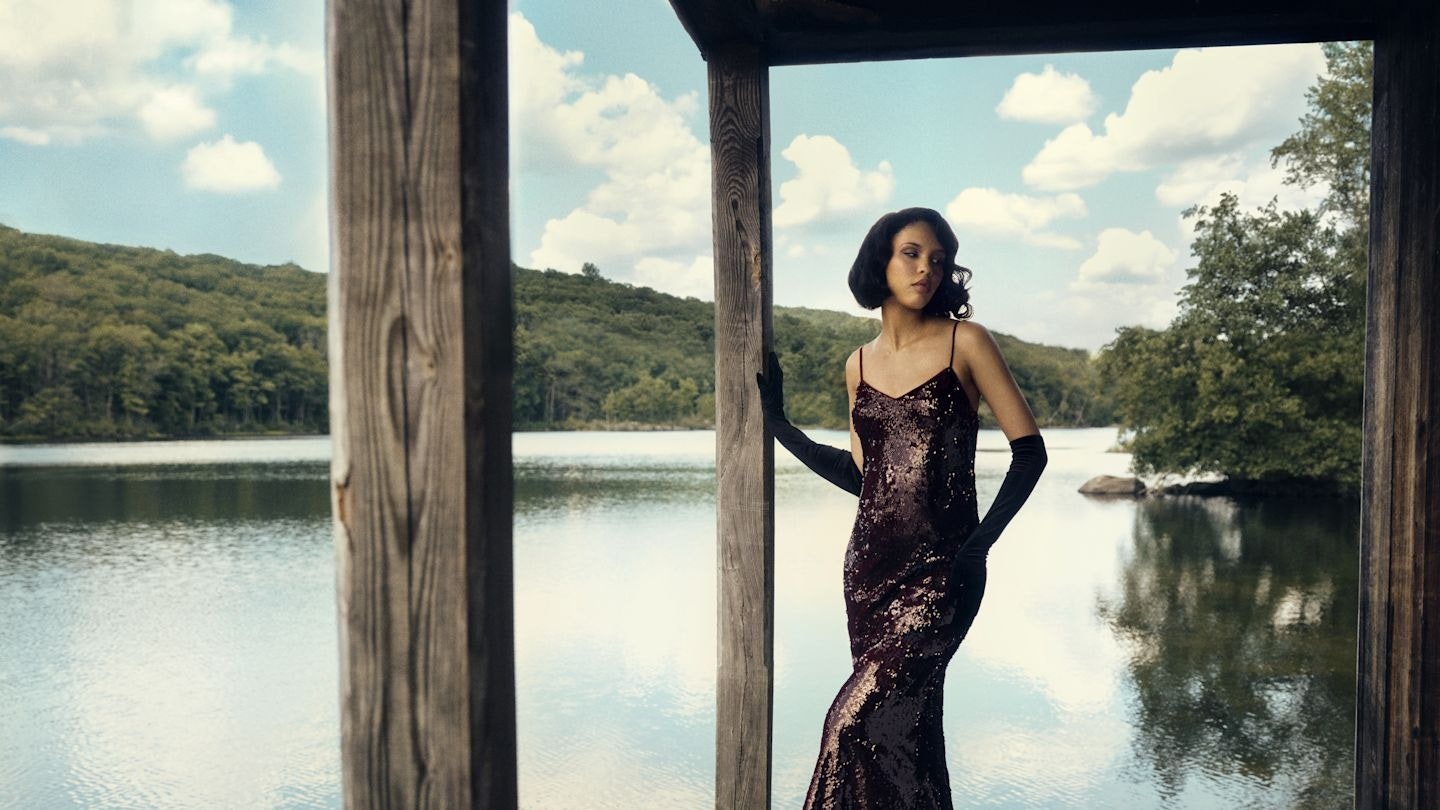 nara smith green dress I am trying to find this green dress Nara Smith wore for her Erewohn collab : r/findfashion