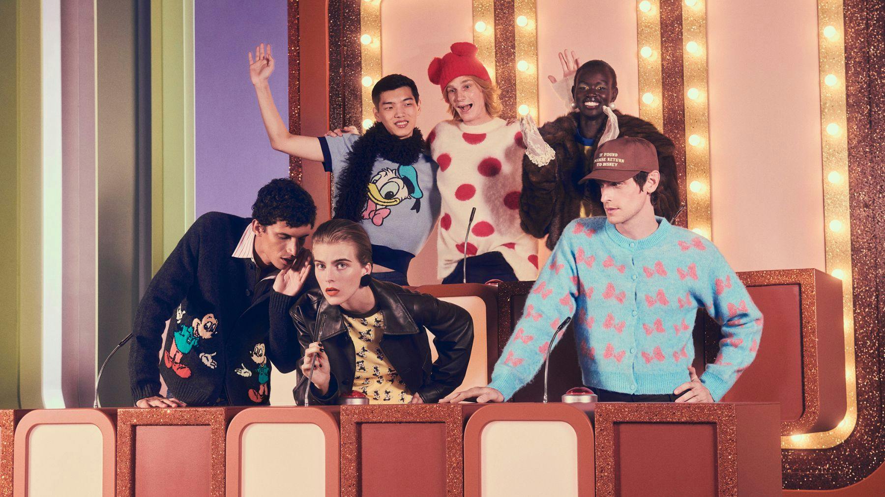 トップス Disney HARRY LAMBERT FOR ZARA Disney AGES 7-14/ MICKEY MOUSE HARRY LAMBERT FOR ZARA X DISNEY T