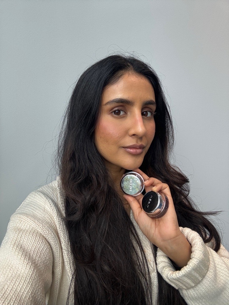 Sameeha wearing the Merit Solo Shadow Sheen