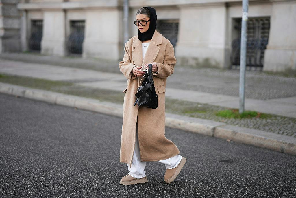 Von der Redaktion geliebte Ugg-Hausschuhe jetzt 30 % reduziert zum Black ...